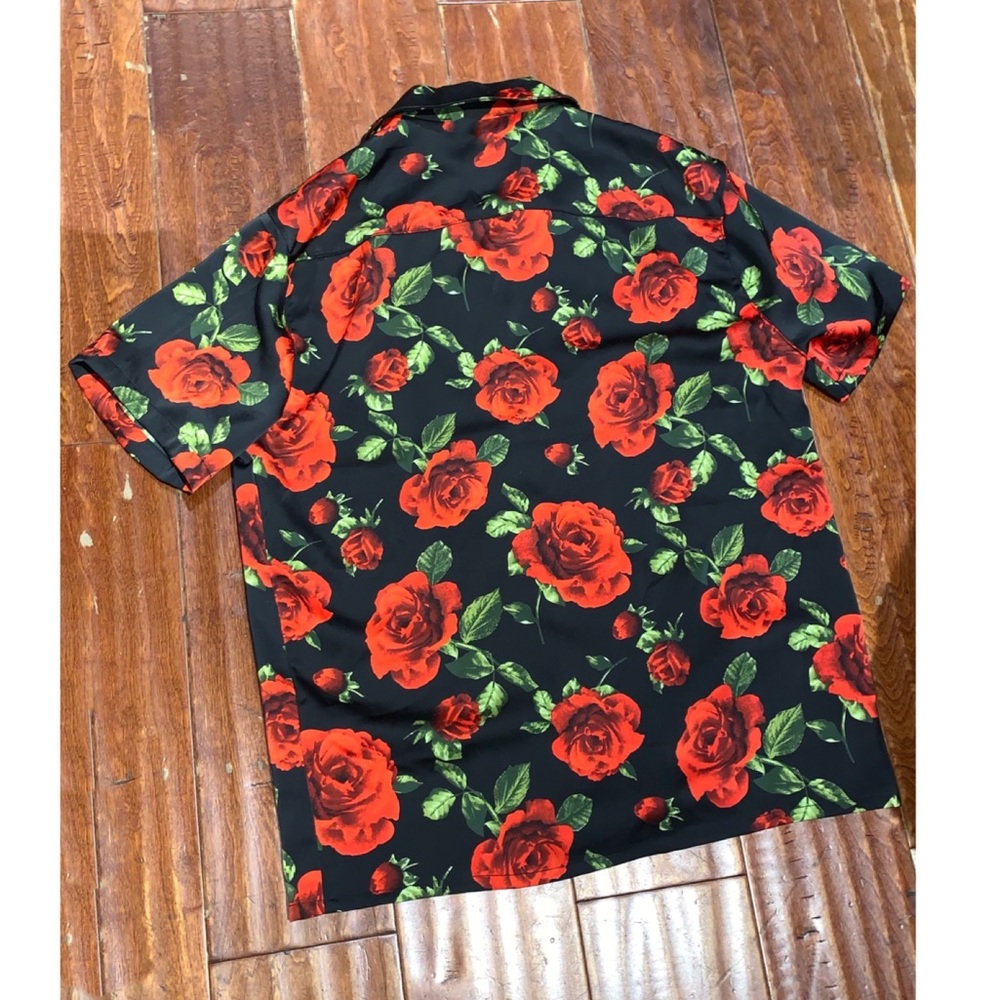 š¹VALENTINES CLASSIC FIT SATIN ROSE PRINT SHIRT - Picture 5 of 5